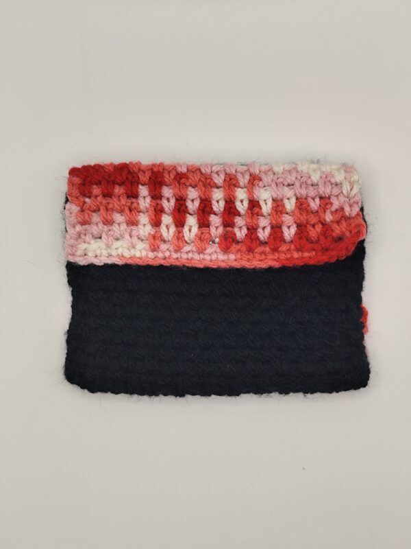 petite pochette rose et noire (face)