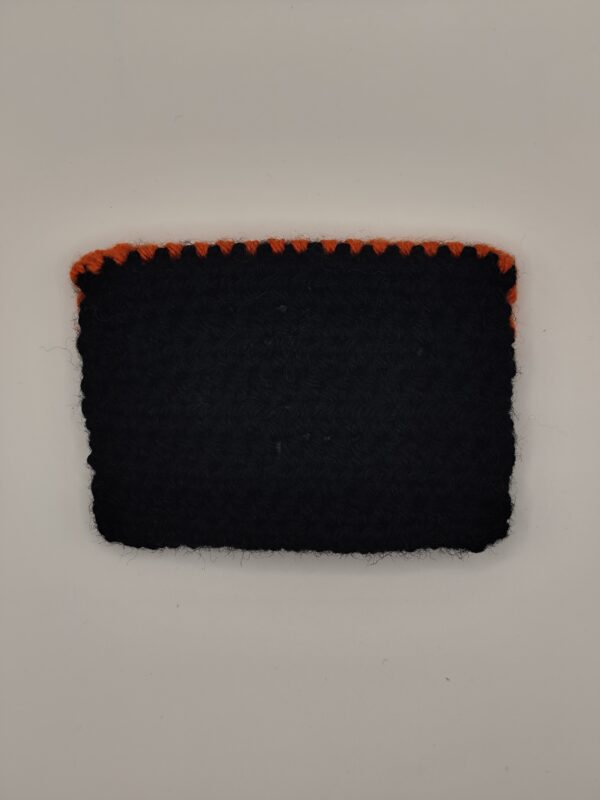 petite pochette orange et noire (dos)