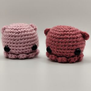 peluche poulpe en deux variations de couleurs