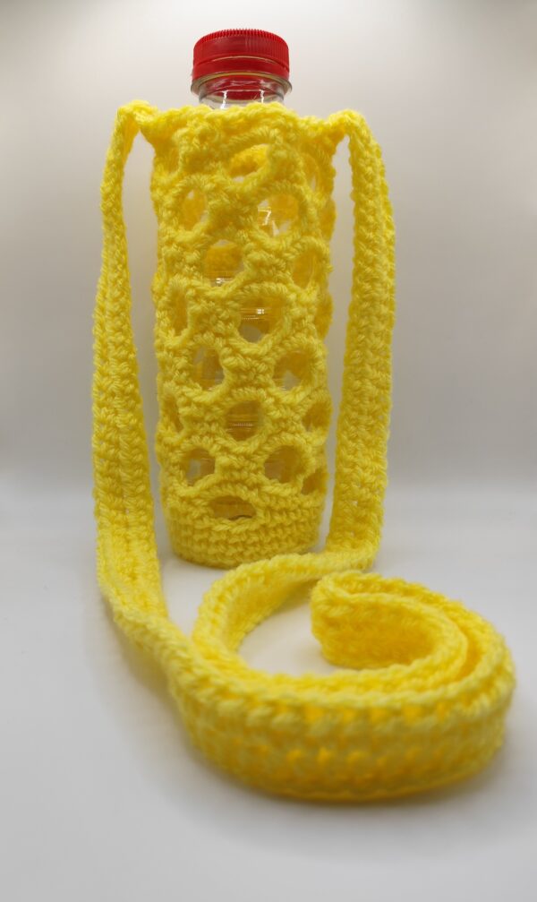 porte-gourde jaune en crochet