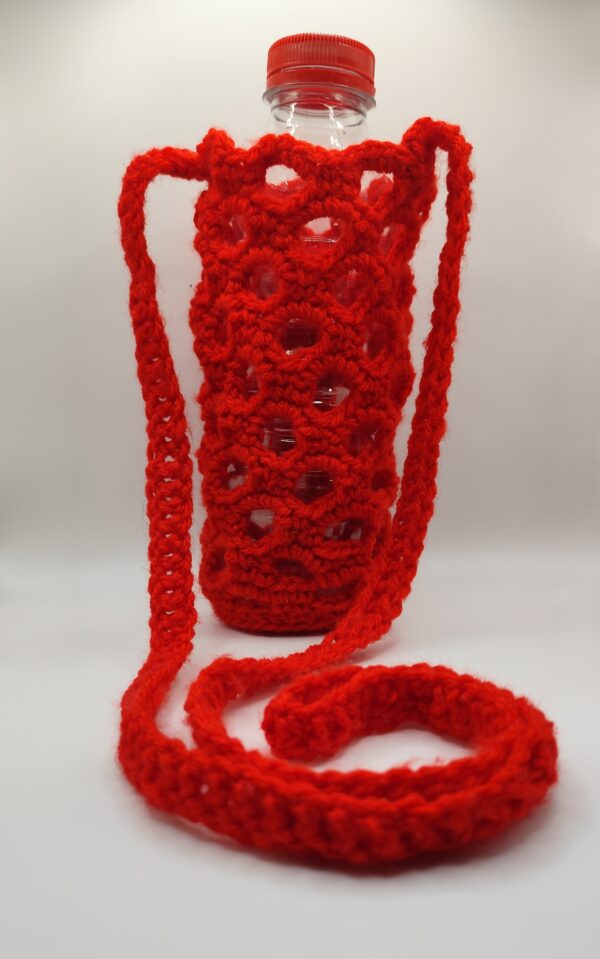 porte-gourde rouge en crochet